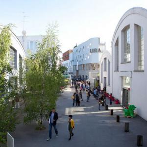 Deserting Reality Deserting Reality