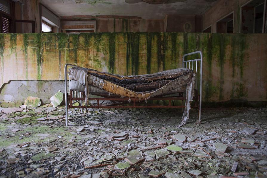 Il sonno della ragione genera mostri.