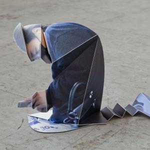 Farewells, Praying Girl