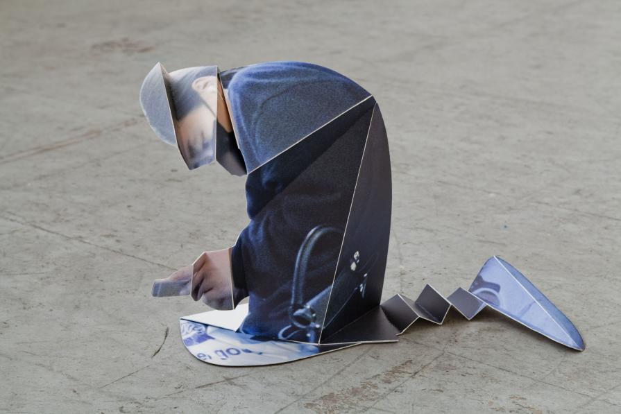 Farewells, Praying Girl