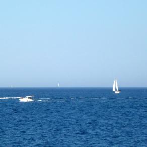 Ciel bleu : mer bleue