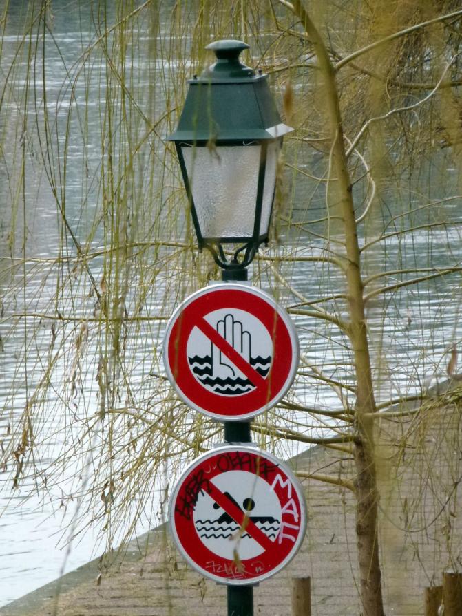 Défense de se noyer ?