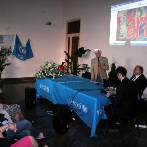 UNICEF Arte - 100 painters and the smile of Roberta