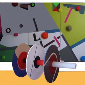 Viaggio verso la libertà  legni dipinti 240x150- 180x100x100  2005