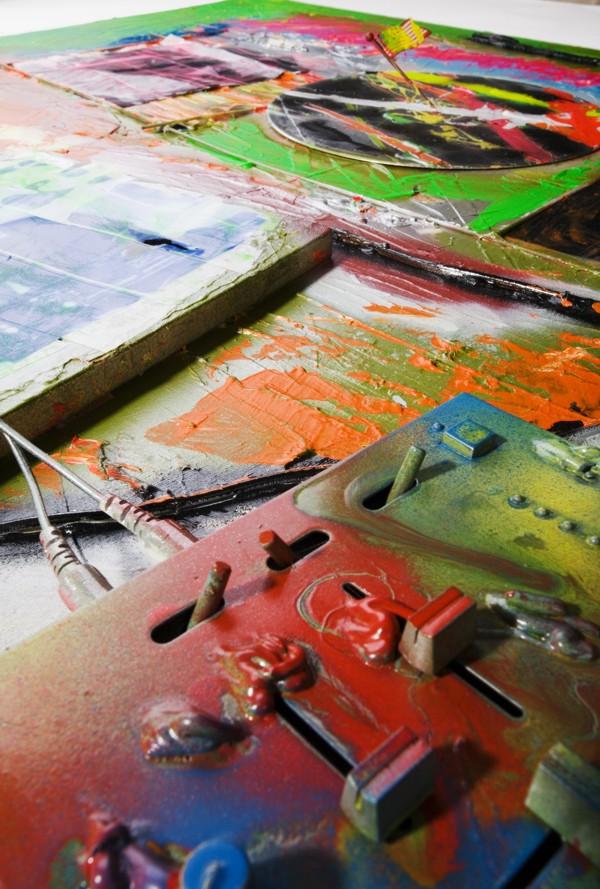 L’arte come campo da gioco:  I collages materiali di Fabrizio Sanna.