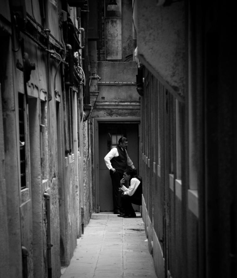 pensées et les désirs dans la fumée des pauses dans la vie