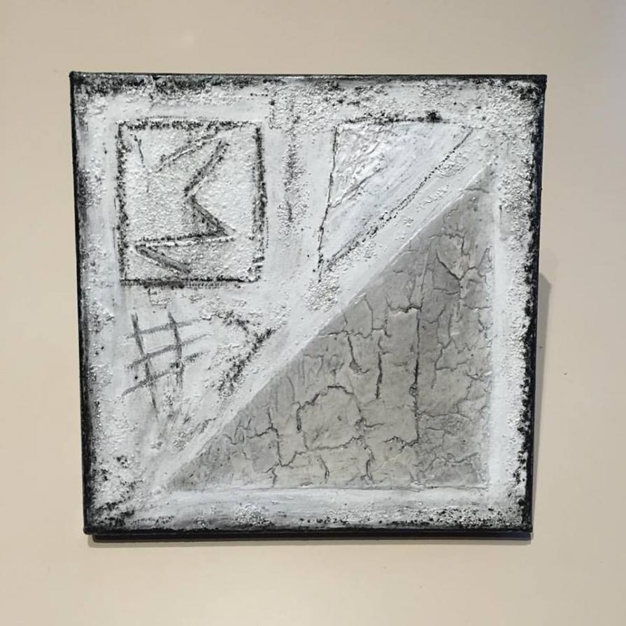 "Anche in gabbia l'anima trova la strada - Also in the cage the soul finds the path"