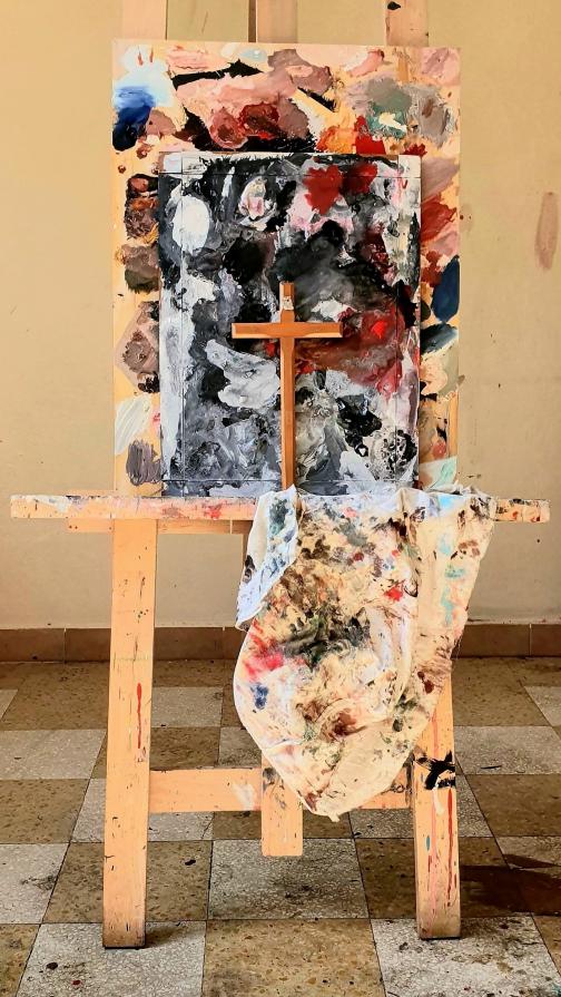 Natura morta con crocifisso