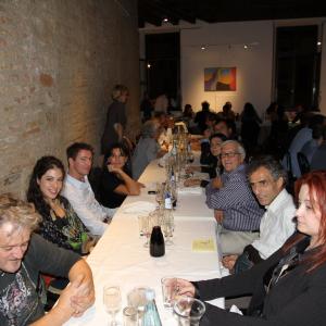 FOTO mostra LA FORMA E LA LUCE NASCOSTA.