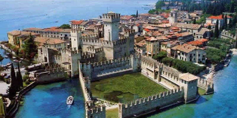 Riflessi sul Lago Riflessi sul Lago