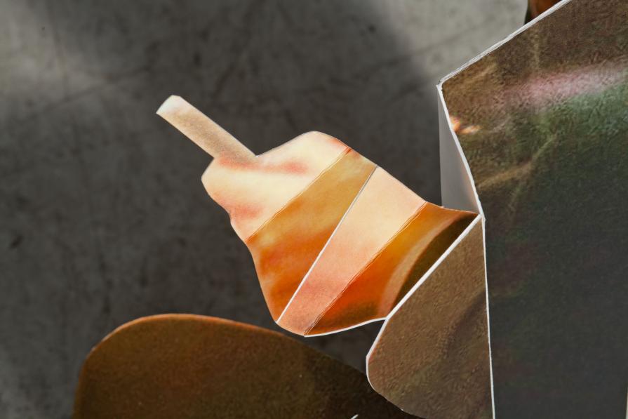 Farewells detail of sculpture