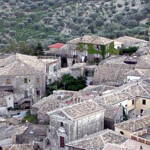 Italia. Calabria. Gerace storia di pietre (1)
