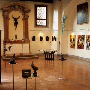 Affinità e contrasti