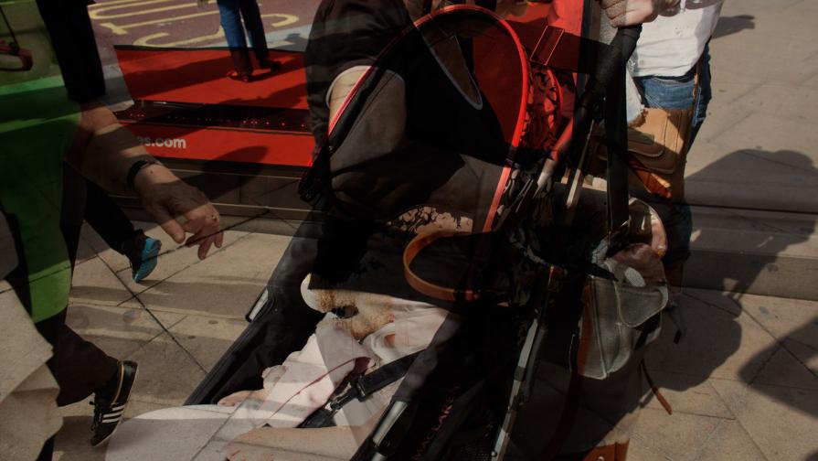 Sovrapposizione delle fotografie / Superimposition of the two images 