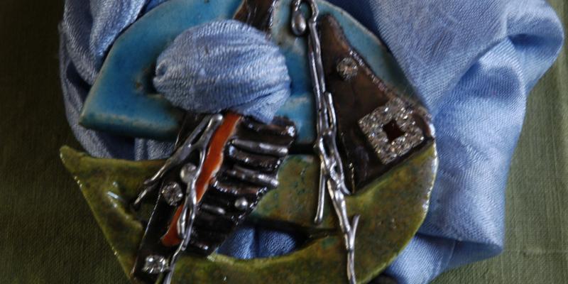 Tea with jewerly of Daniela Domenichini Tea with jewerly of Daniela Domenichini