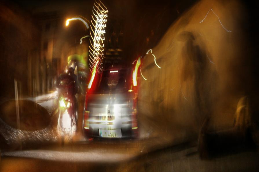 il tragitto da  studio a casa, sempre visioni realmente reali, sottopasso di Via Cremona.