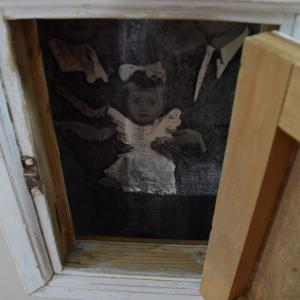 Quello che resta 3 (particolare foto3)