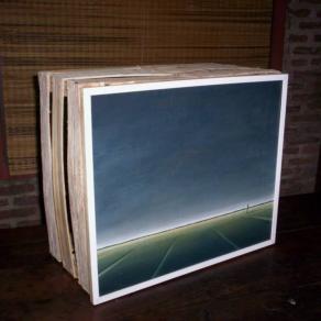 2 cajones en el fondo solo una obra