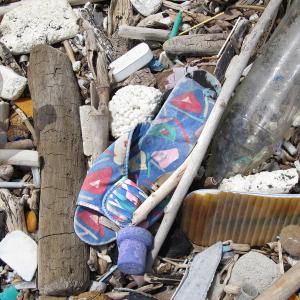 IO CAMMINO TRA LE NUVOLE IO CAMMINO TRA LE NUVOLE