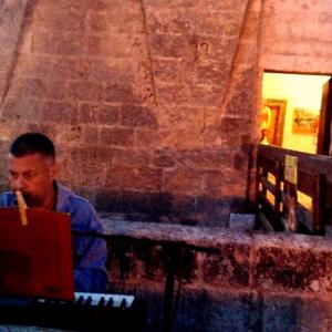 Reading di poesia e narrazione al Festival ”GLOBALART International Art” Reading di poesia e narrazione al Festival ”GLOBALART International Art”