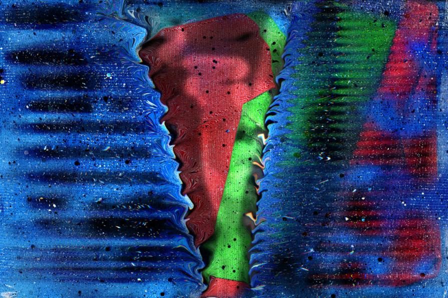 sempre in vibrazione di colori.