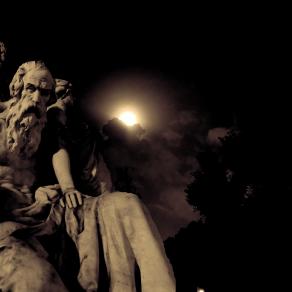 Faust, il mistero della luce lunare 