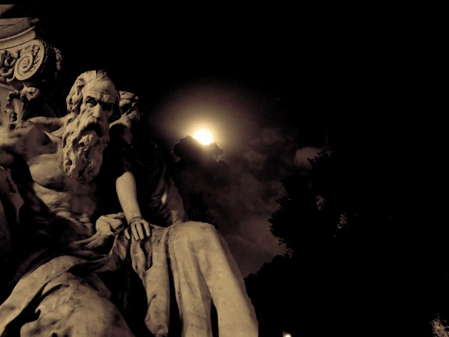 Faust, il mistero della luce lunare 