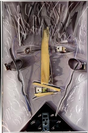 beatificazione post mortem,di un artista Kounellis.