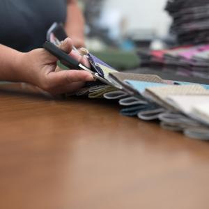 È QUI. Un percorso fra luoghi, persone e arte 