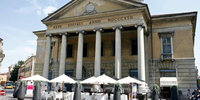 Opere Barbara Ghisi presso il Teatro Sociale di Mantova 