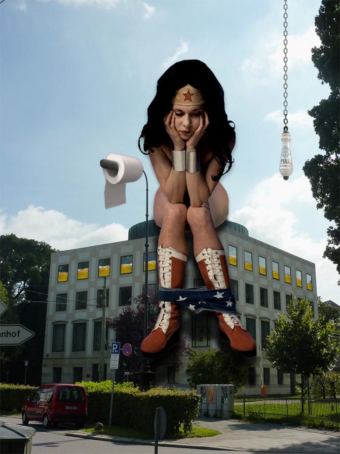 Hey girl, it can't rain all the time! - Karolinenplatz, Munich (Germay) Hey girl, it can't rain all the time! - Karolinenplatz, Munich (Germay)