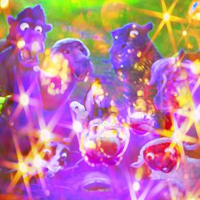 Sai perché non ho bisogno di una candela a Natale? Perché sei tu la mia luce. Buon Natale...!!!   !!!