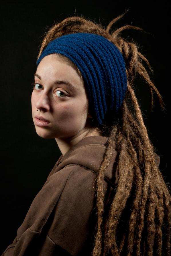 Remake: Ragazza con piercing al naso