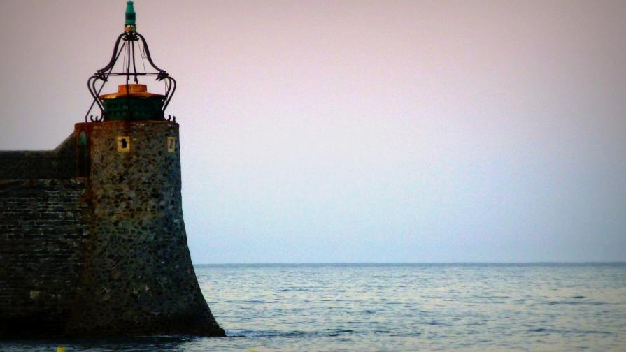 A la tombée de la nuit