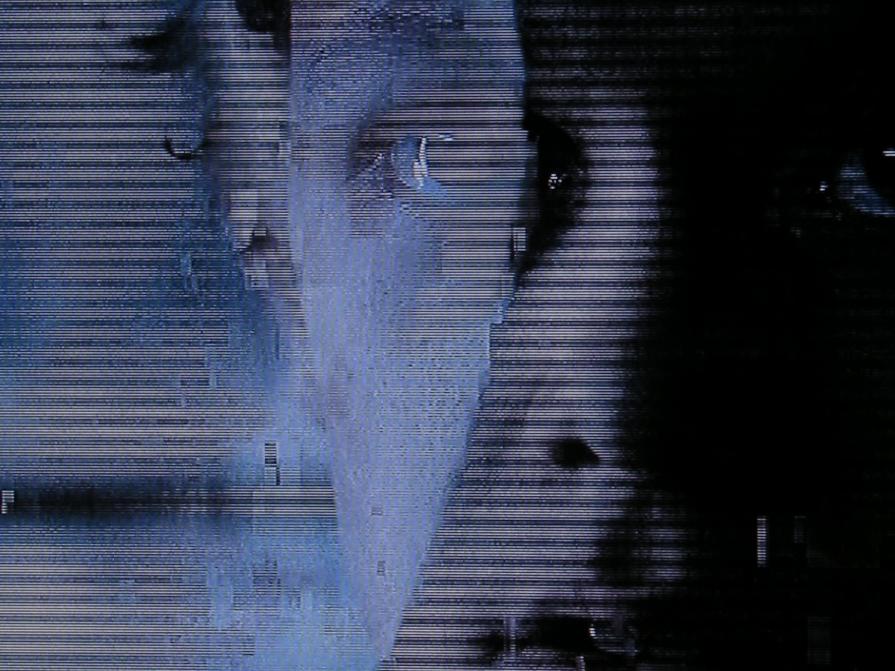 OMBRA ELETTRICA D' UN VOLTO - Serie Interferenze