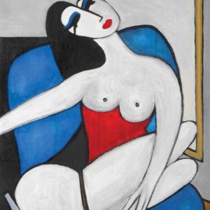 donna su poltrona di velluto blue