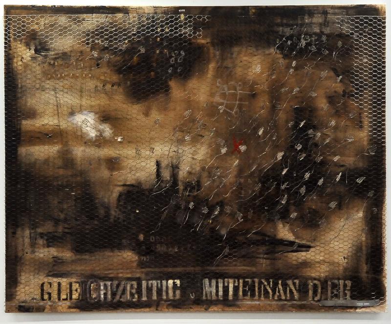 INSIEME E CONTEMPORANEAMENTE