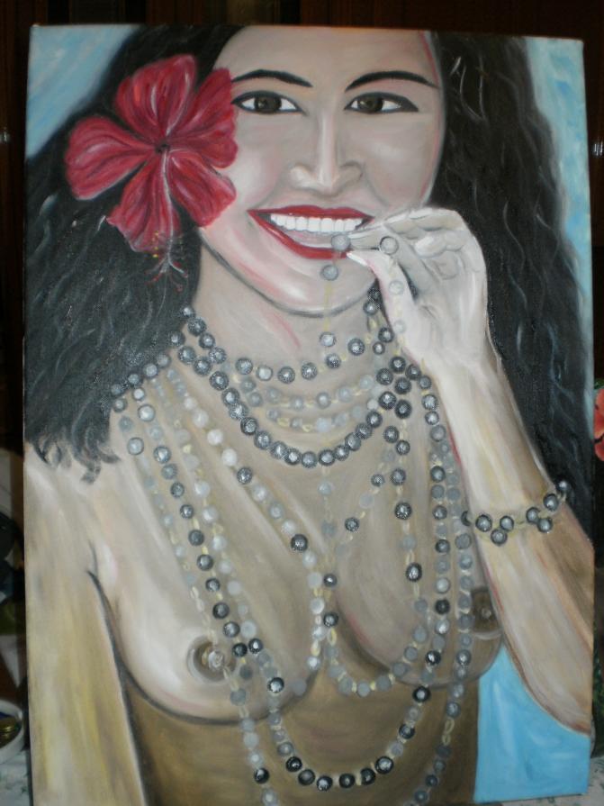 Polinesiana con collana di perle