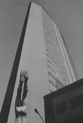 Tuffo dal 30° piano