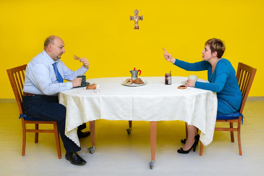 Uncomunic-able_4267-OK-4