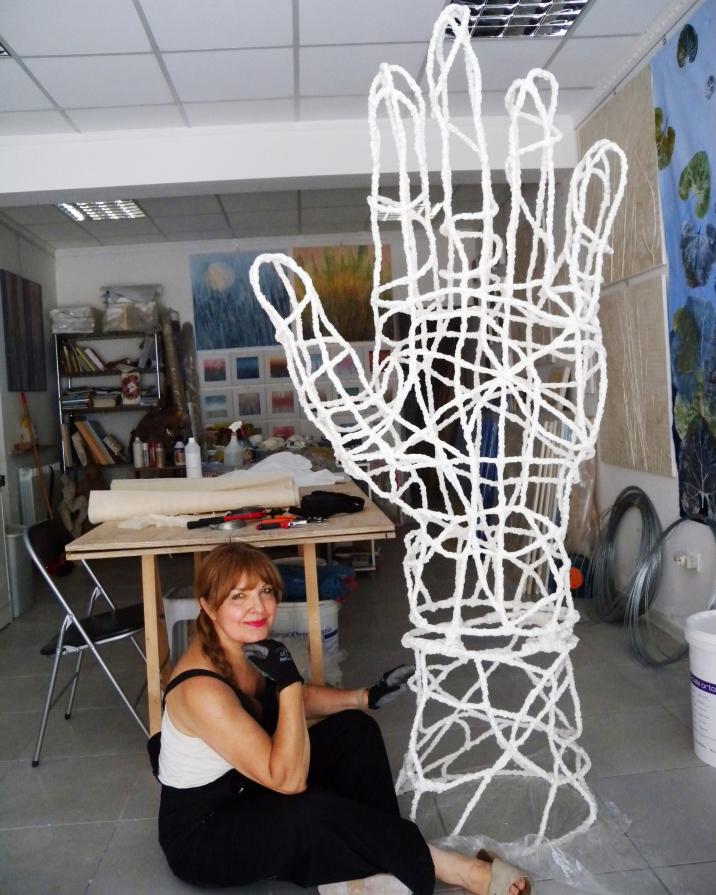 July 2018, inside the studio with my sculpture "Hand", just finished