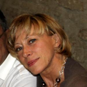 FOTO mostra LA FORMA E LA LUCE NASCOSTA.