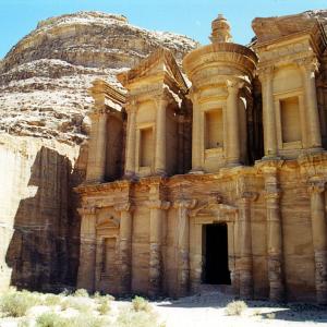 Giordania. Deserto e pietre