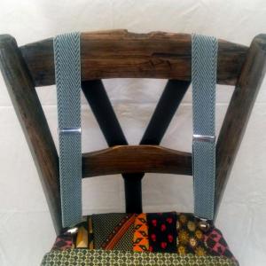 La Cravatta si è Seduta