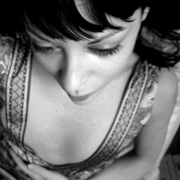 HOLLACE M METZGER | MiDEA