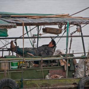 China. Shanghai. Contrasti tra nuovo e antico 1/2