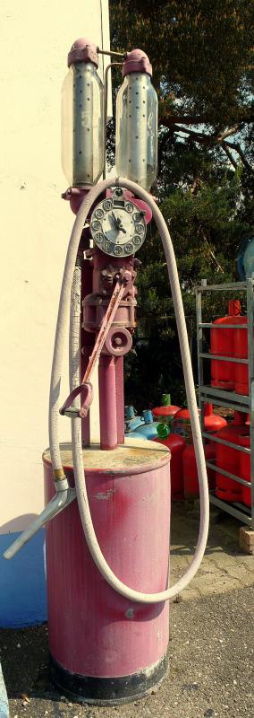 La vieille pompe