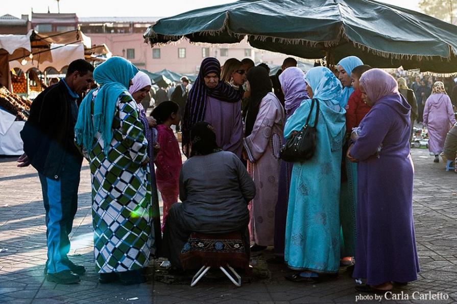 Serie URBAN STREET - Marrakech - Donne