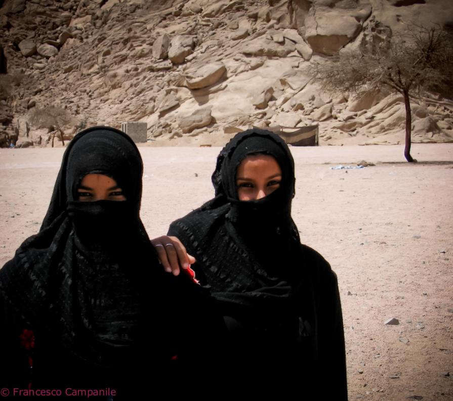 Bedouin girls, Sinai - 2007