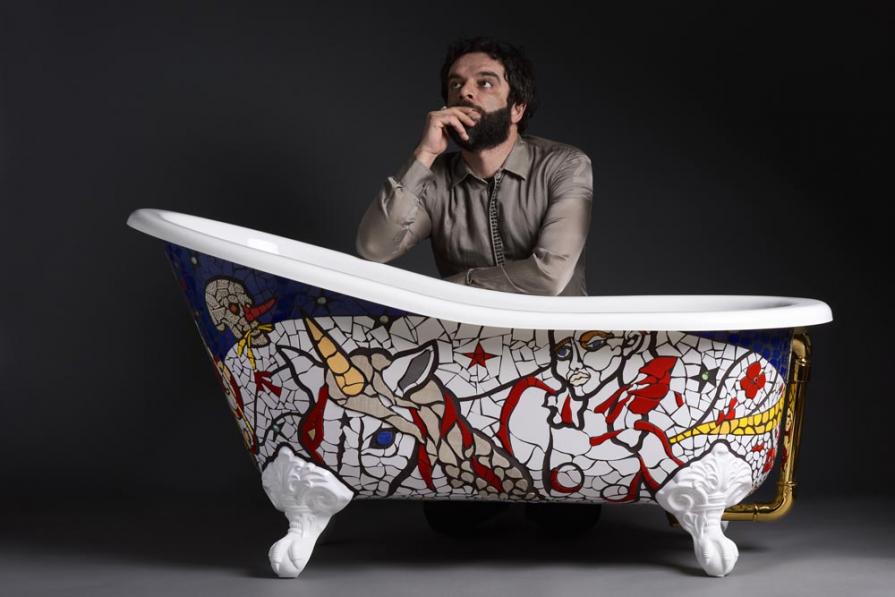 LIGHT MY FIRE. Vasca d'artista Victoria+Albert. Limited edition